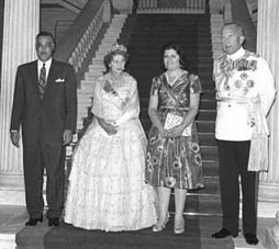 Tahia Kazem with Queen Frederika of Greece